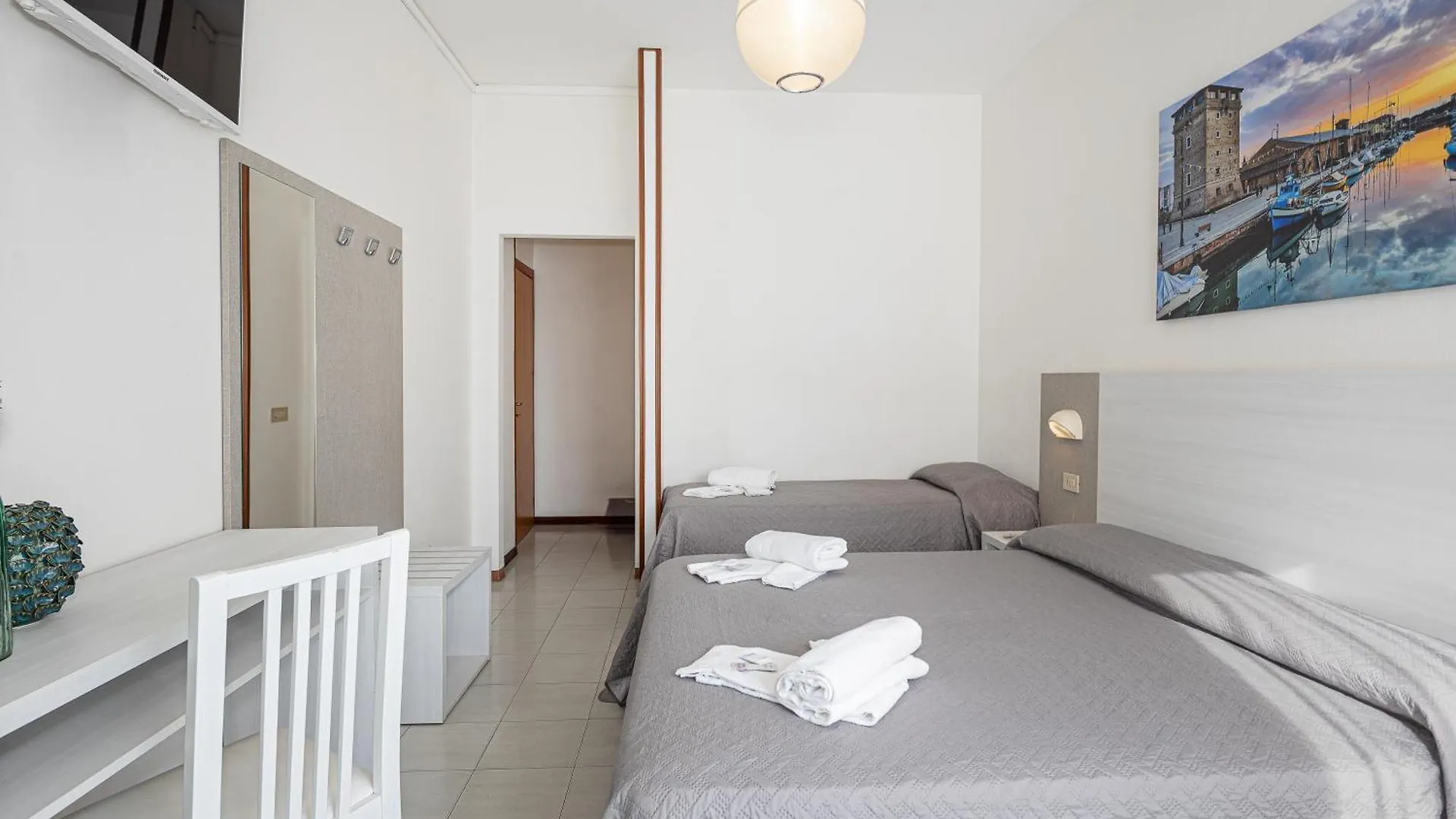Hotel Astrid Cervia 3*,  Itália